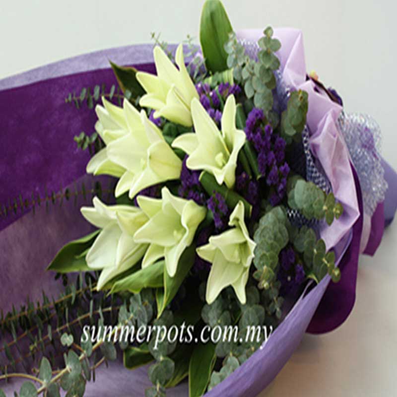 Madonna Lily Bouquet 240