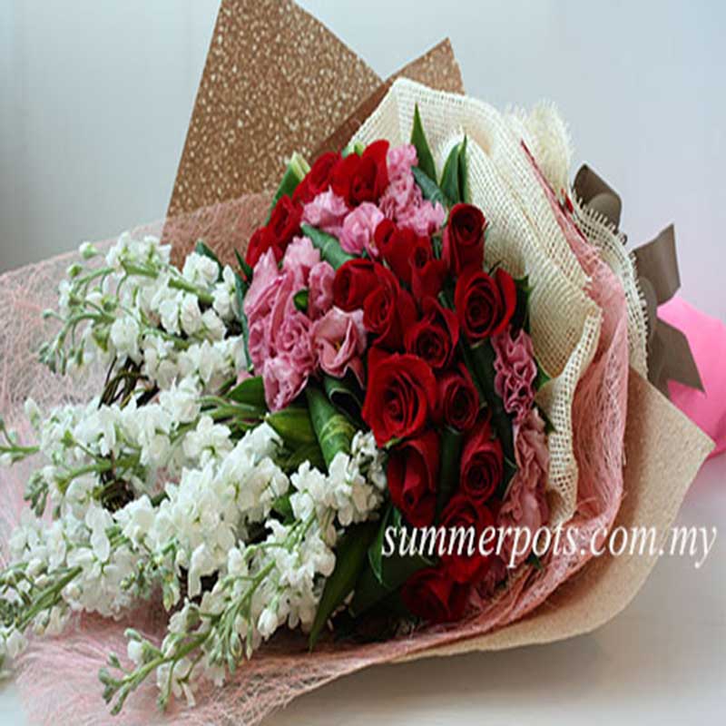 Rose Bouquet 210