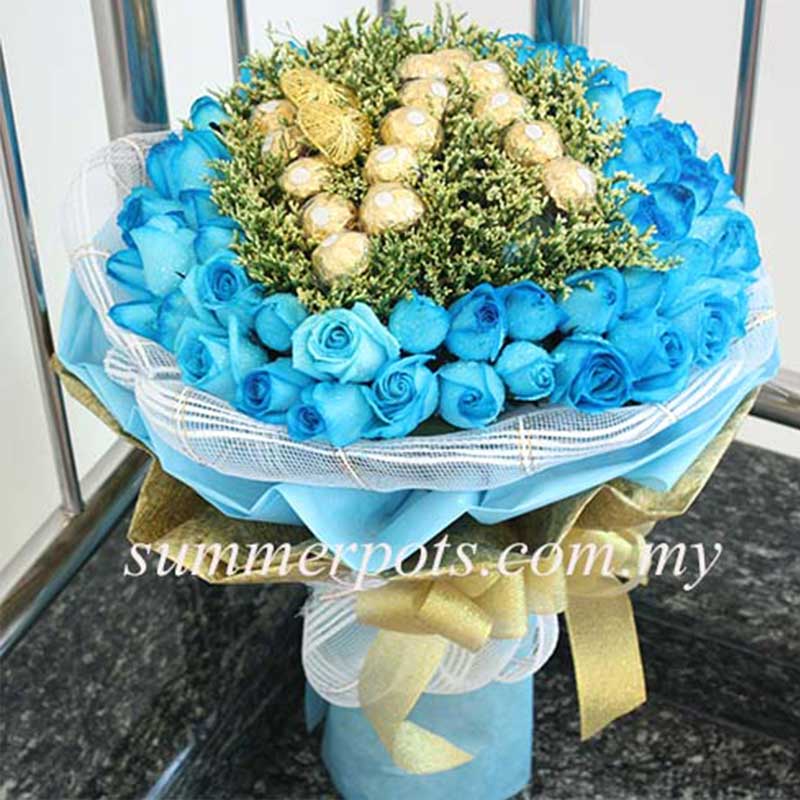 Blue Rose Bouquet 313