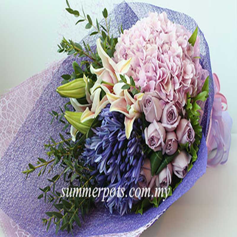 Hydrangea Bouquet 228