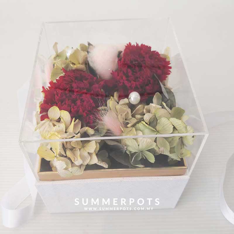 Preserved Flowers 68