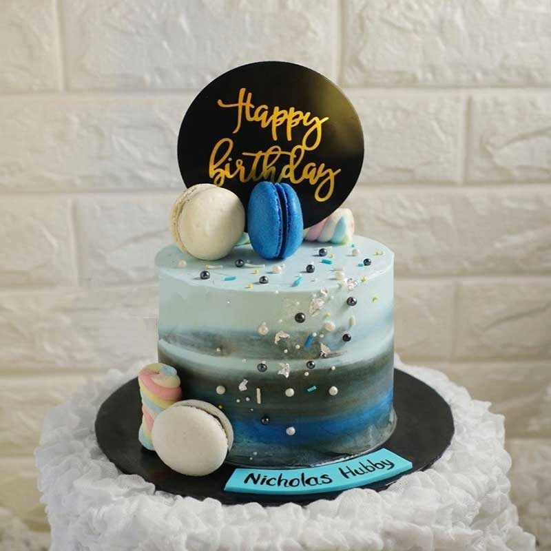 Birthday Cake 32