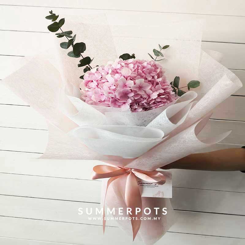 Hydrangea Bouquet 528