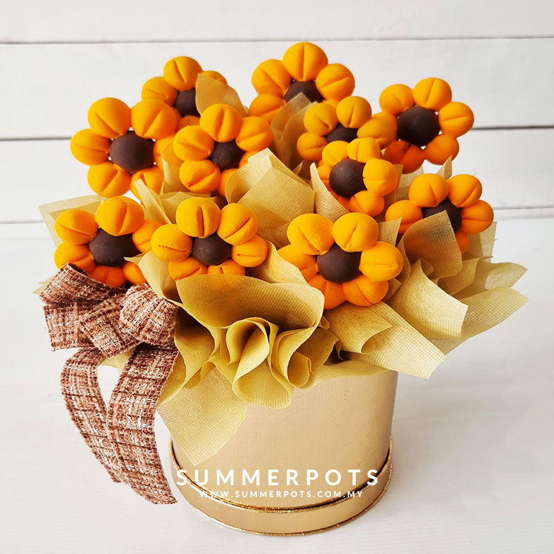 Clay Flowers 61